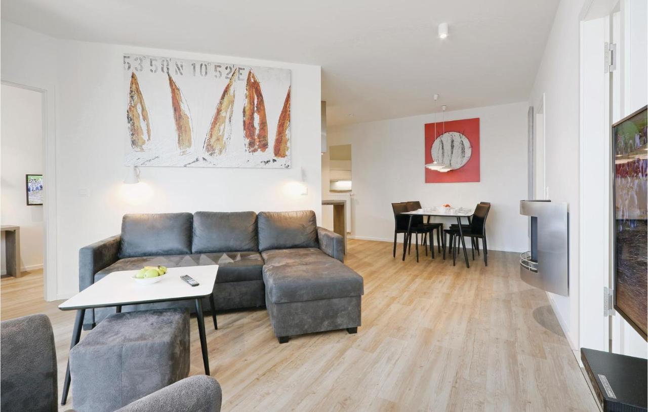 2 Bedroom Cozy Apartment In Luebeck Travemuende エクステリア 写真