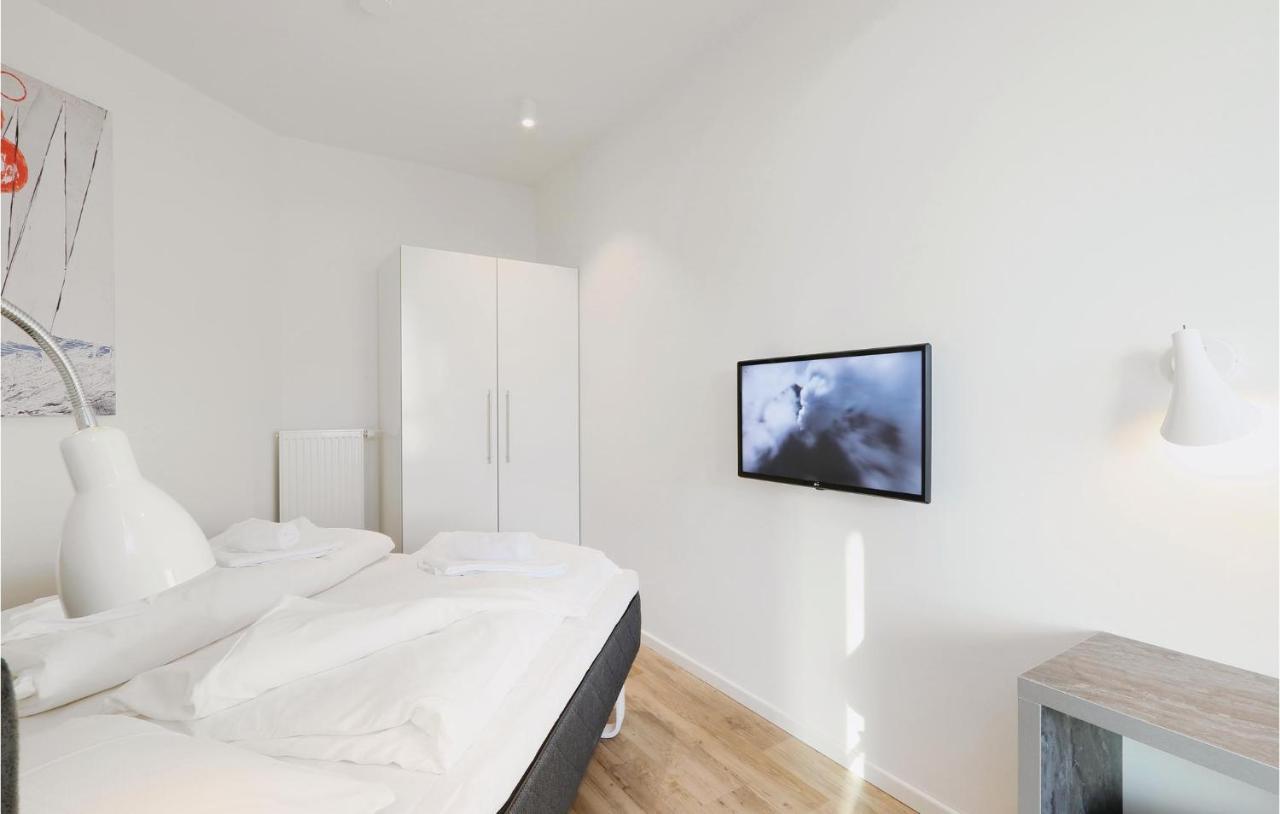 2 Bedroom Cozy Apartment In Luebeck Travemuende エクステリア 写真